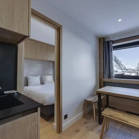 3 Pieces Avec Parking, Wifi, Et Proche Remontees A - Fr-1-567-90 Apartment